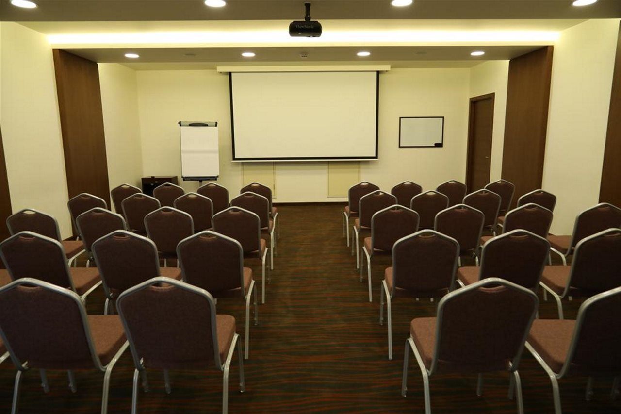 Citea Apart Hotel Бейрут Экстерьер фото